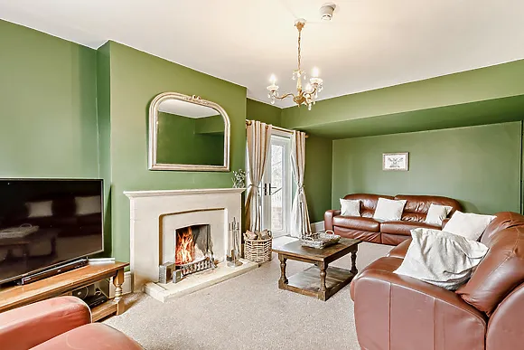 Ardens Court Farmhouse