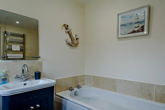 Ivy Cottage At Psalter Farm