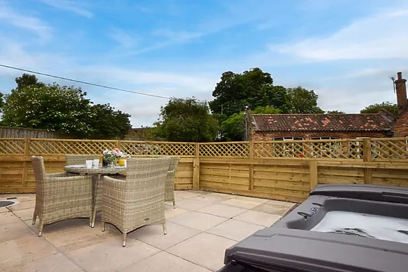 Ivy Cottage At Psalter Farm