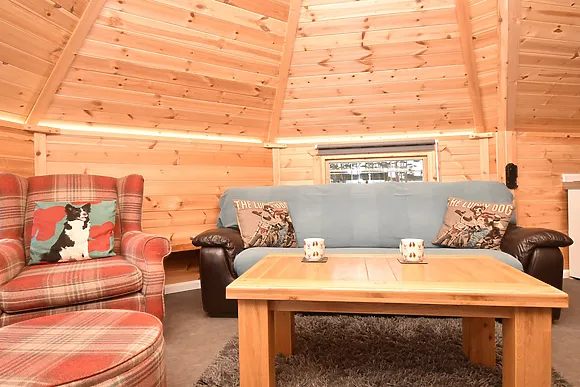 The Dog House Clyde Valley