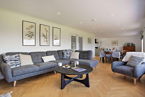 The White House Onich