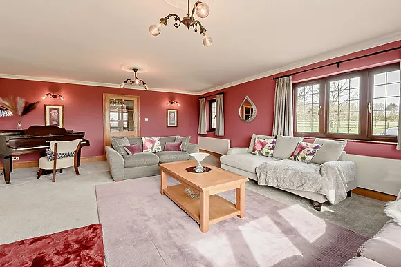 Ravensfield House