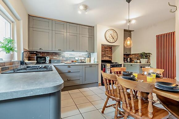 Chestnut Hill Cottage