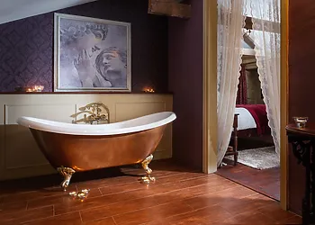Slip into this gorgeous bath after a day of exploring