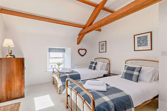 Tindal House