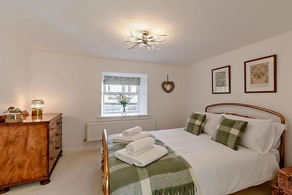 Tindal House