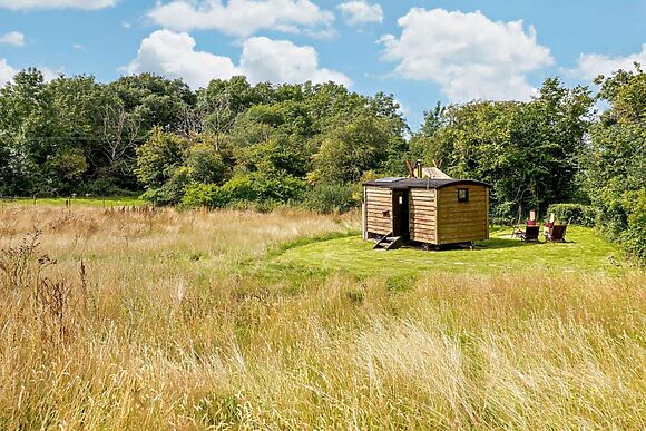 The Hut Above Hay