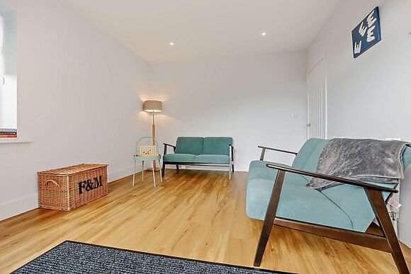 Seacroft Holiday Cottage