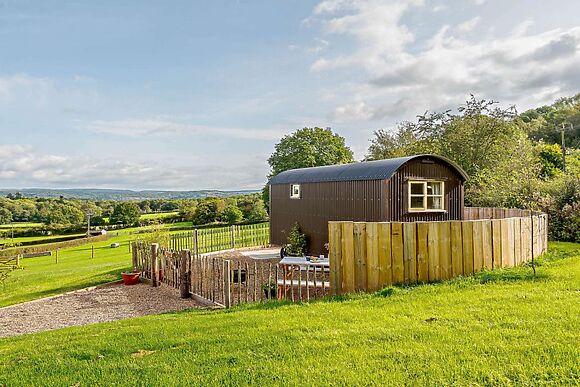 Bolstone View Shepherd Huts Thwen