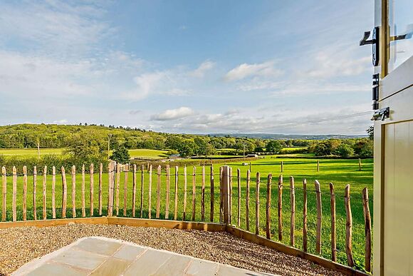 Bolstone View Shepherd Huts Thwen