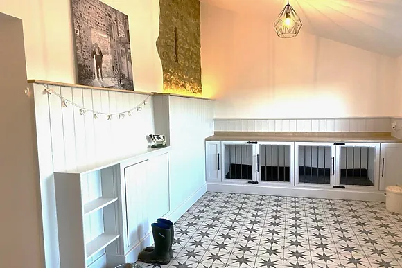 Farmstead Barn At Bland Close Farm