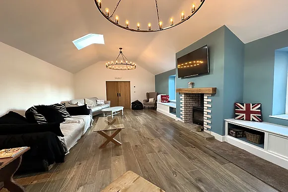 Farmstead Barn At Bland Close Farm