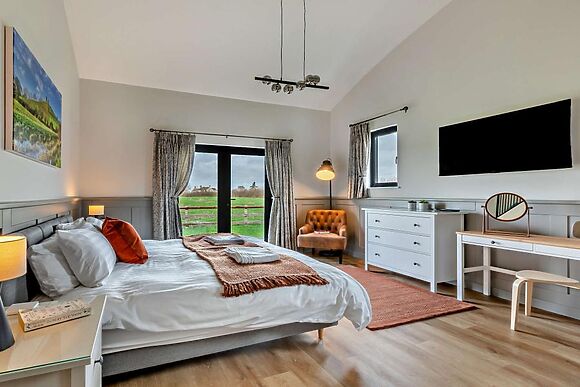 Furrow Lodge