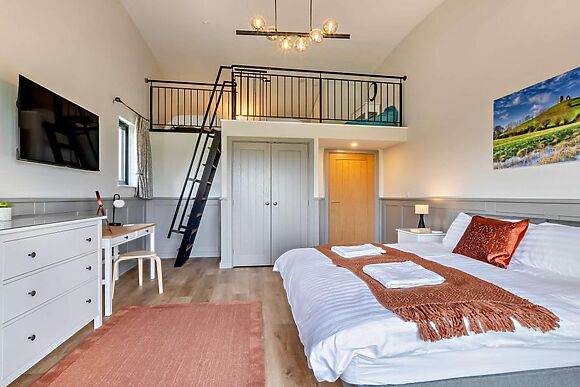 Furrow Lodge