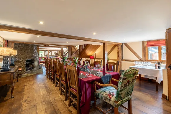 Bettws Country Escape