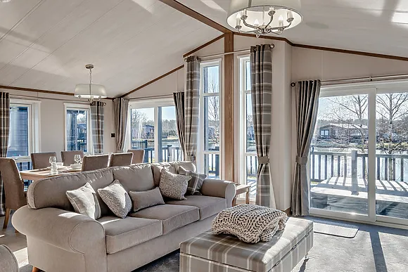 Kingfisher Lodge Woodhall Spa