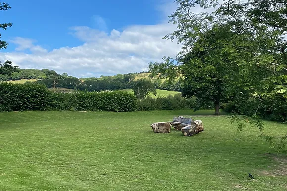 Lavender Lodge Heyope