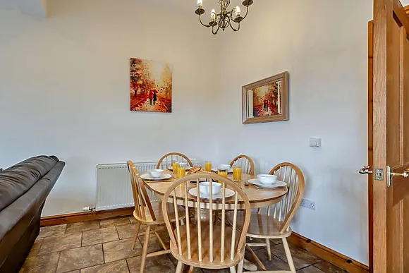 Woodpecker Castle Farm