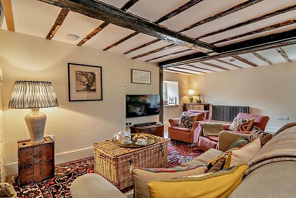 3-Bedroom Hot Tub Cottage in Tregoyd photo 7