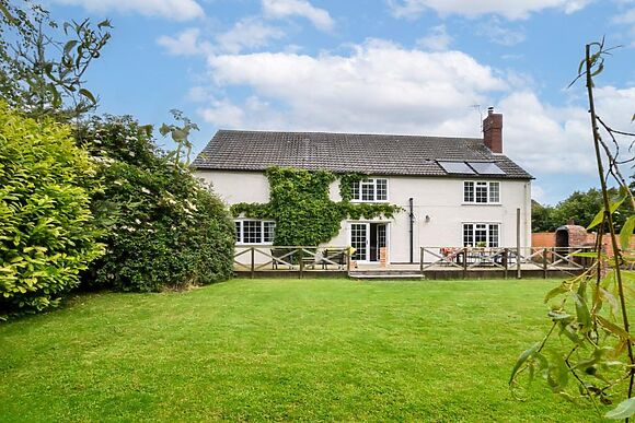 Moor Farm Cottage