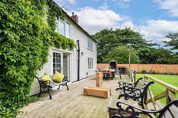 Moor Farm Cottage