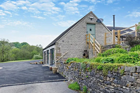 Valley View At Lawnfields