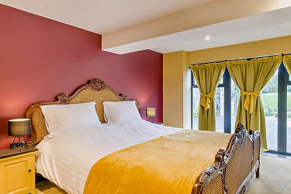 Valley View At Lawnfields