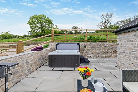 Valley View At Lawnfields