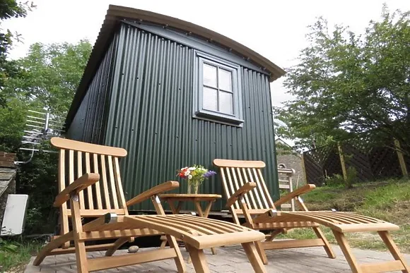 South Torfrey Farm Hut