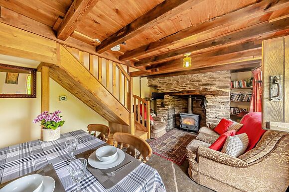 Joe The Buck Eco Cottage