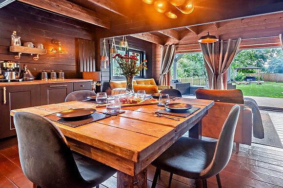 Little Yew Tree Lodge