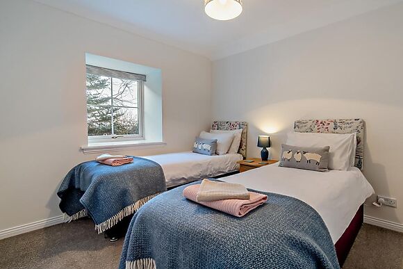 Tinto View Knowehead