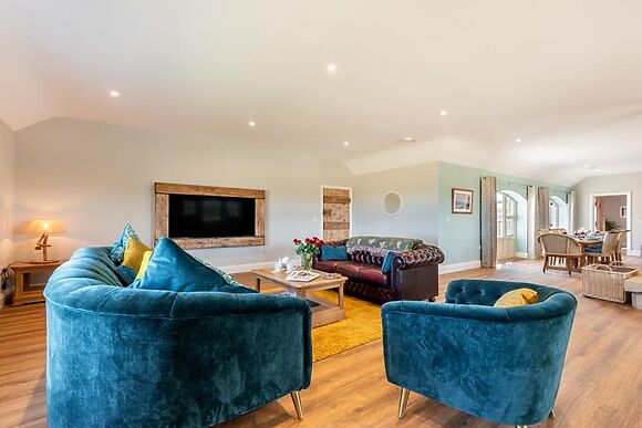 The Honey Cottage