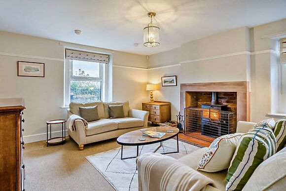 Castle Hill Cottage