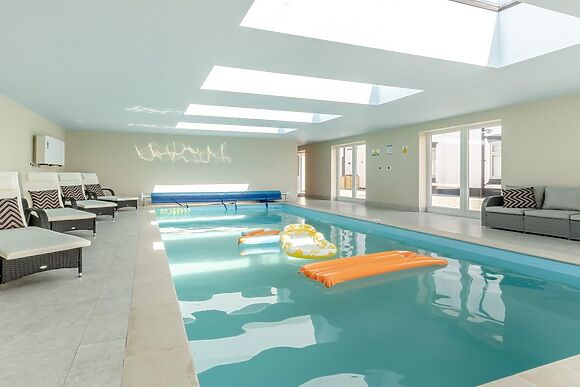 Meadow View Manor And Spa