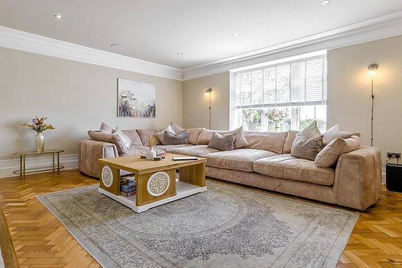 Meadow View Manor And Spa