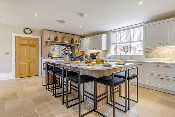 Meadow View Manor And Spa