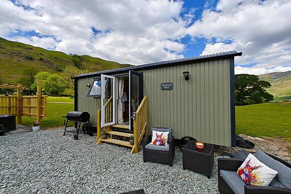 Nutkins Nest At Deepdale Hall