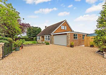 Ingle Hill Great Broughton