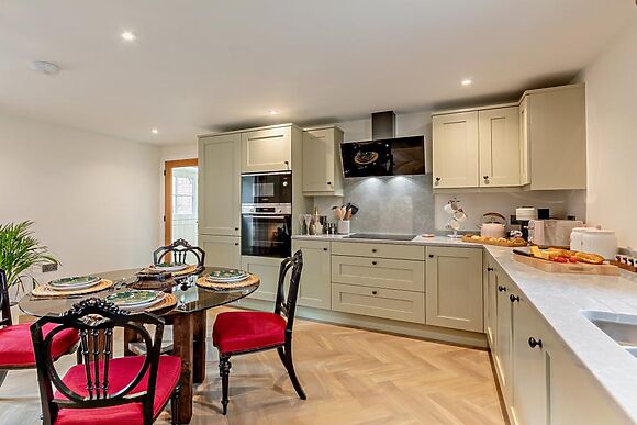 Sky Cottage West Highberries