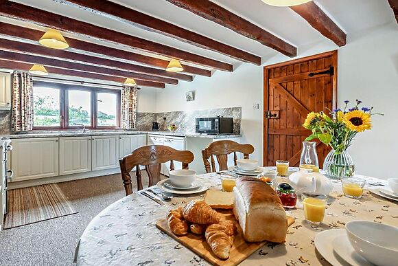 Lamerton Barn