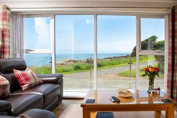 Rascarrel Bay Lodge 2