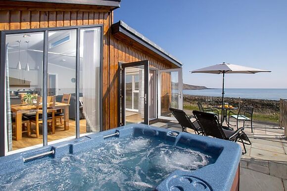 Rascarrel Bay Lodge 3