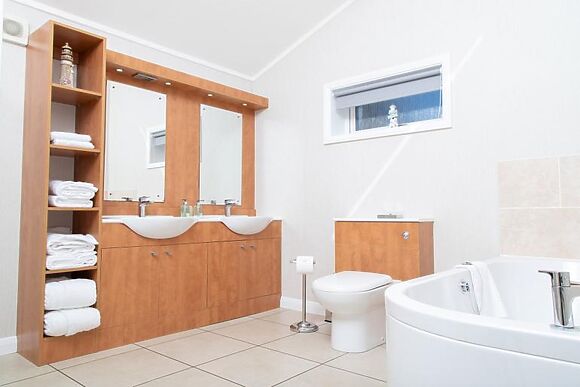 Rascarrel Bay Lodge 3