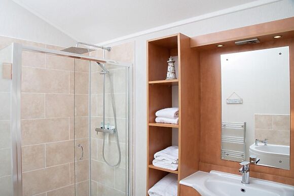 Rascarrel Bay Lodge 3