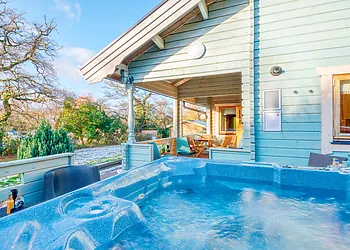 3-Bedroom Lodge with Hot Tub in Great Ayton photo 1