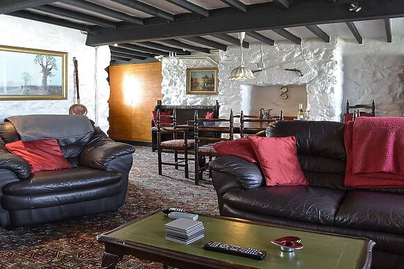 Porth Cormon Farmhouse