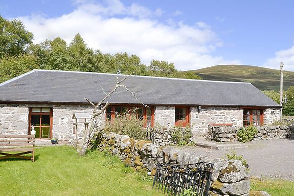 Rowan Tree Cottage - S4216