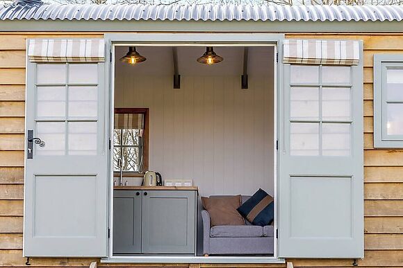 Shepherds Hut Retreat