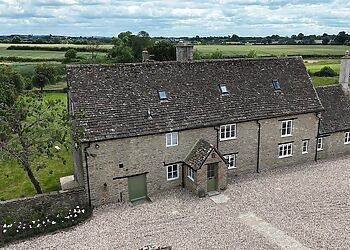 Fabulous 5* Cotswold Gem with Hot Tub